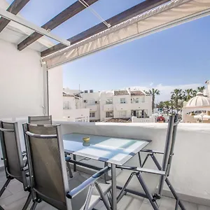 apartamento-en-puerto-marina-benalmadena.es-andalucia.com/