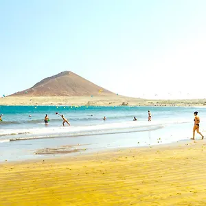 apartment-el-mdano-experimental-beach.adeje-hotels.com/